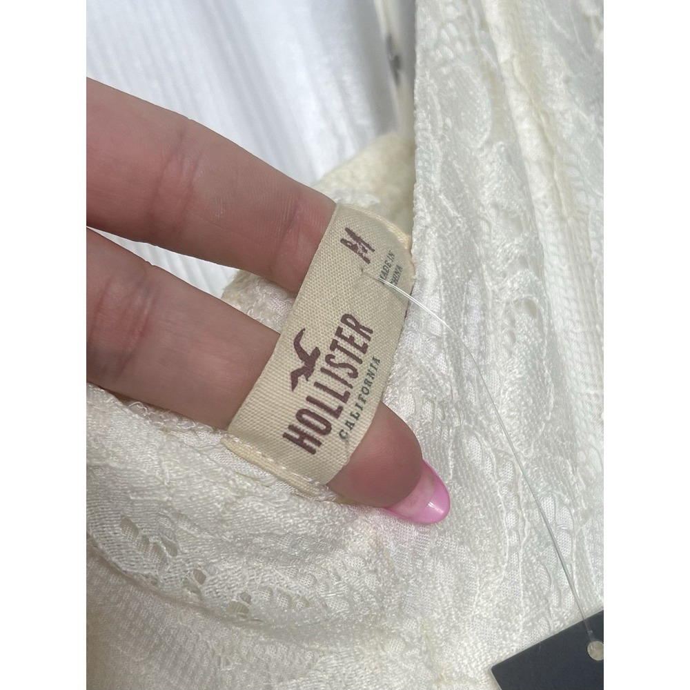 Hollister Ruffle Hem Off White Lace Mini V-Neck Strappy Lined Dress Size M NWT - Picture 5 of 12